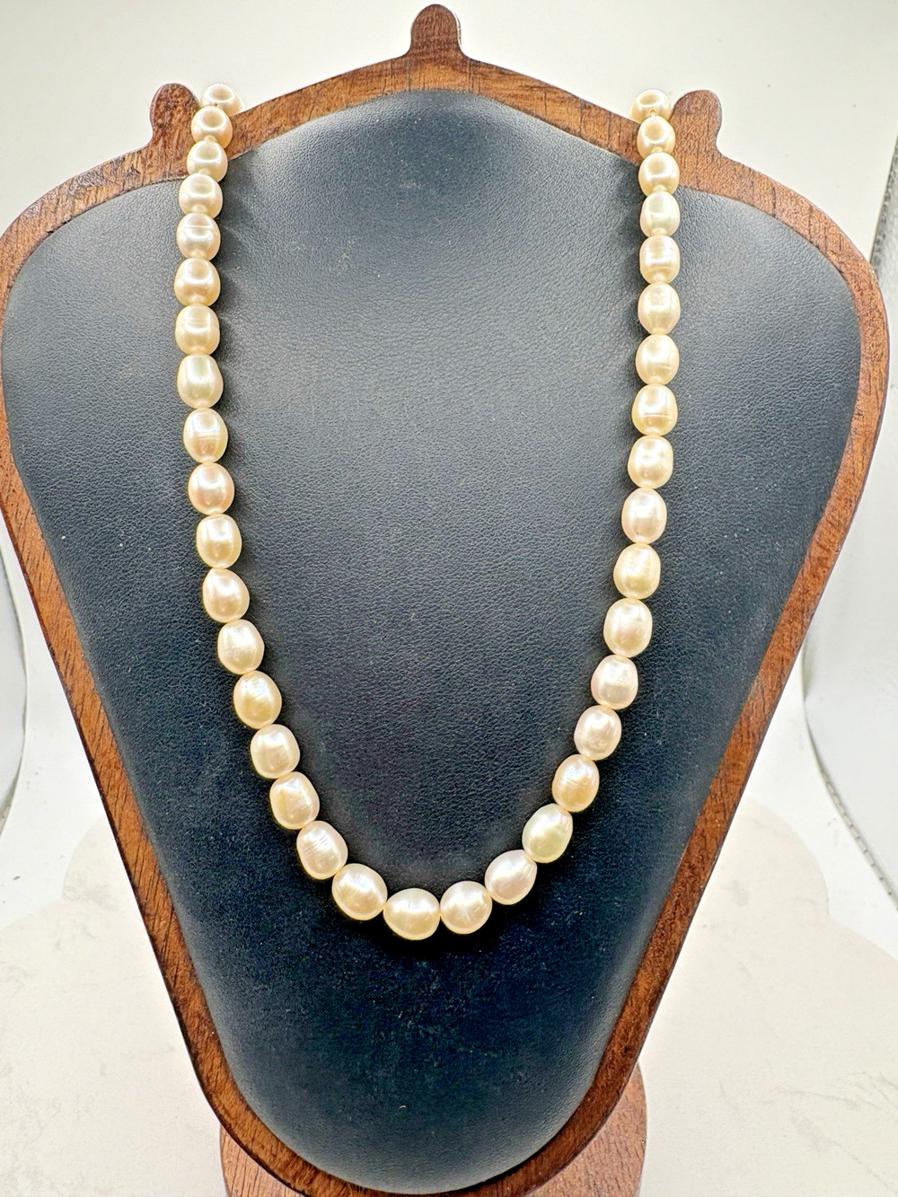 Ross Simons Cultured 8mm White Baroque Pearl Necklace 18” w Box Pouch 925 Clasp